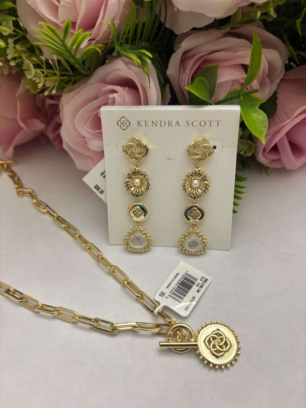 NWT Kendra Scott Brielle Medallion chain Necklace+Linear drop earrings in gold